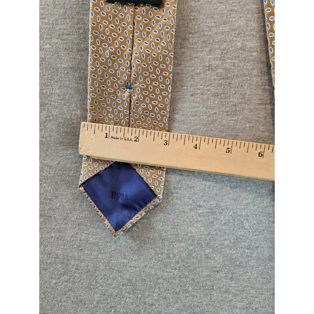 Hugo Boss Necktie Mens OS Gold Blue Geometric Micro Pattern Silk Made in Italy